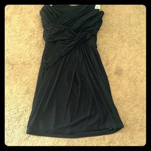 A black strapless dress